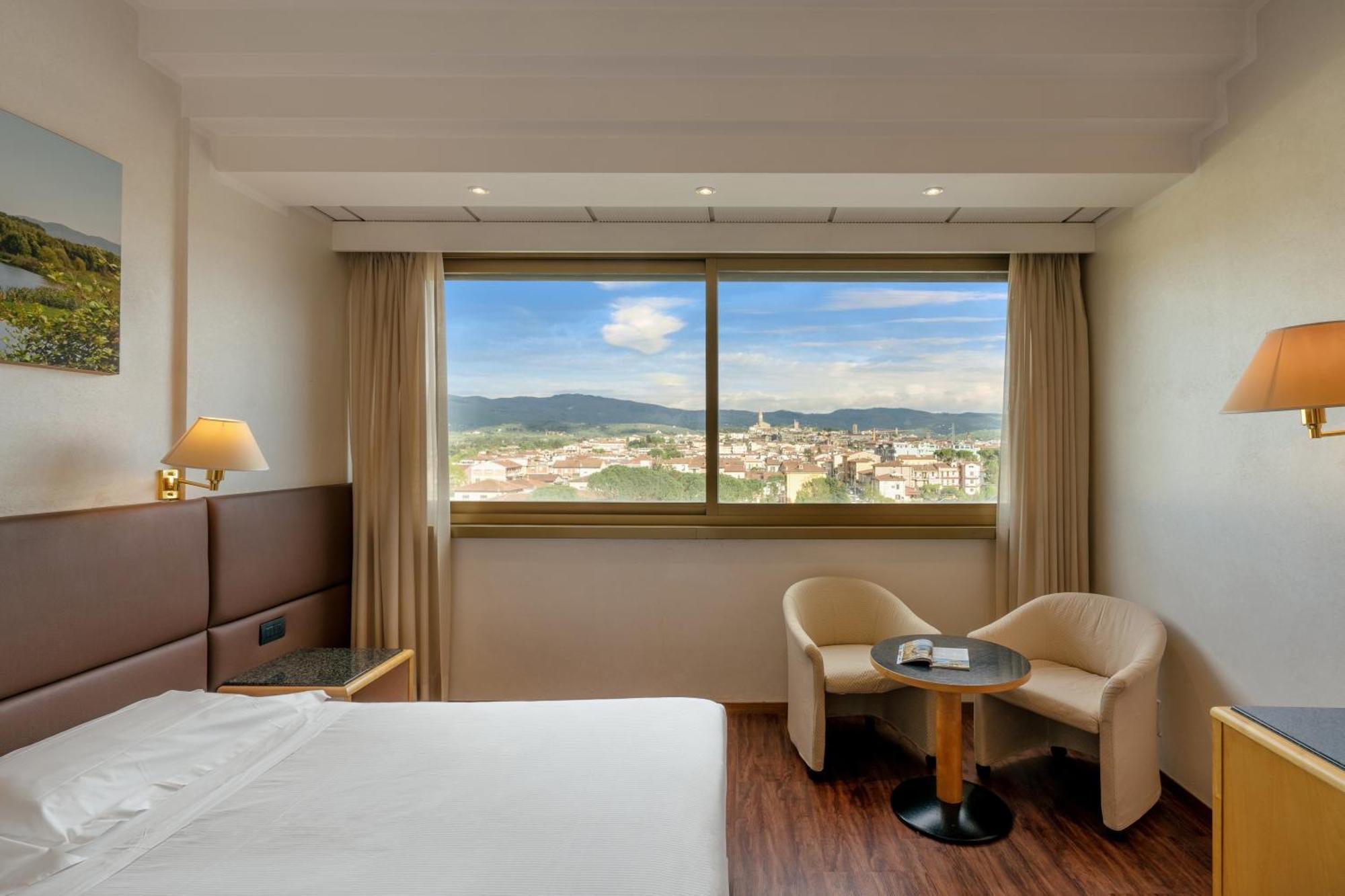 Hotel Minerva Arezzo Exterior photo